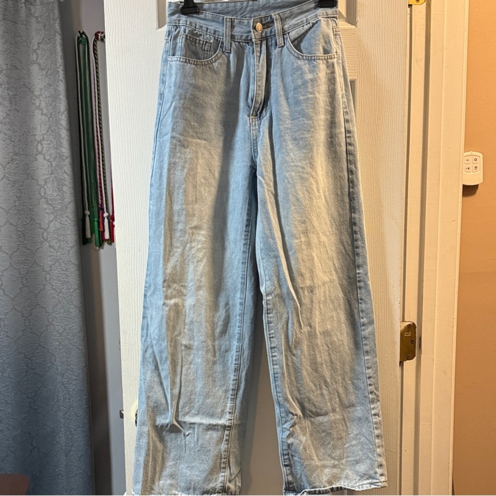 SHEIN Light Blue Flare & Wide Leg Jeans